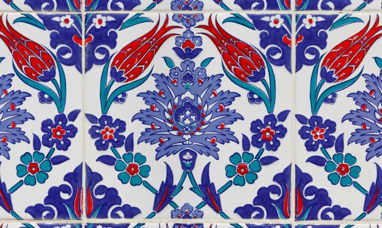 İznik ev taşıma, eşya taşıma hizmetleri veren firmamız, uzun yılların vermiş olduğu deneyim ile taşıma süreçlerini en hızlı şekilde gerçekleştirmek için hizmet vermektedir.